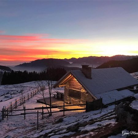 Mezzaselva Happy Days Bed & Breakfast エクステリア 写真